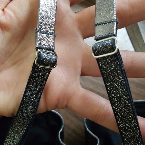 Victoria's Secret Metallic Silver Bra - Picture 6 of 11